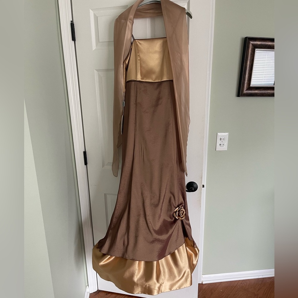 Brown/gold prom dress/evening gown. Size S